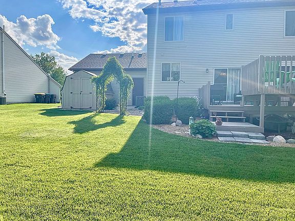 5th image of 12747 Ontonagon Dr