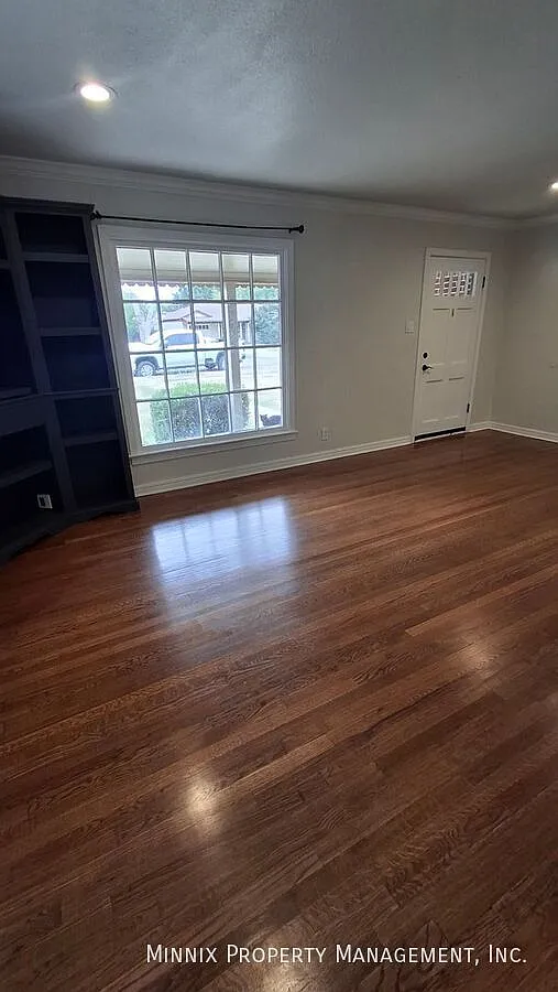 1014 S. Milam St. — Photo 1