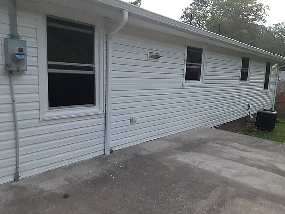 4th image of 117 Pine Cove Dr