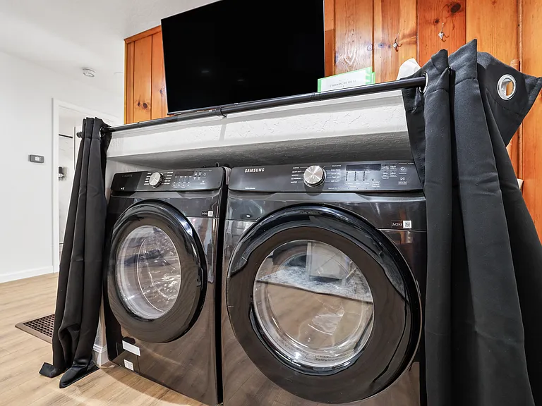 8746 Steelhead Ave #B — Photo 13