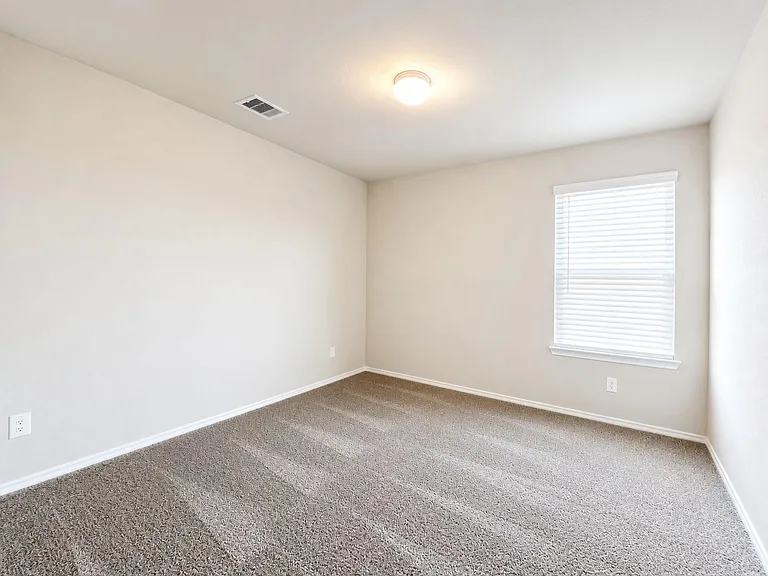 13821 Rock Island Trl — Photo 22