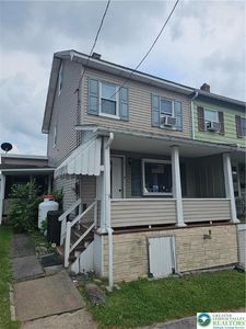 30 W Ridge St, Coaldale, PA, 18218