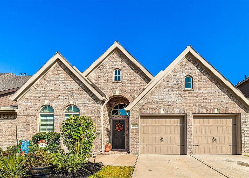 1st image of 13511 Canyon Gale Ln