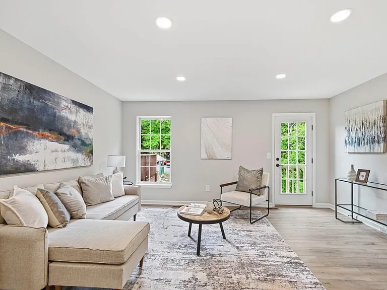 15608 Three Otters Pl — Photo 13