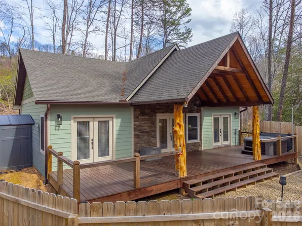 79 Abbey View Rd, Bryson City, NC 28713