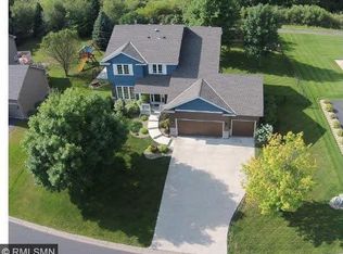 17205 Fairmeadow Way, Rosemount, MN 55068
