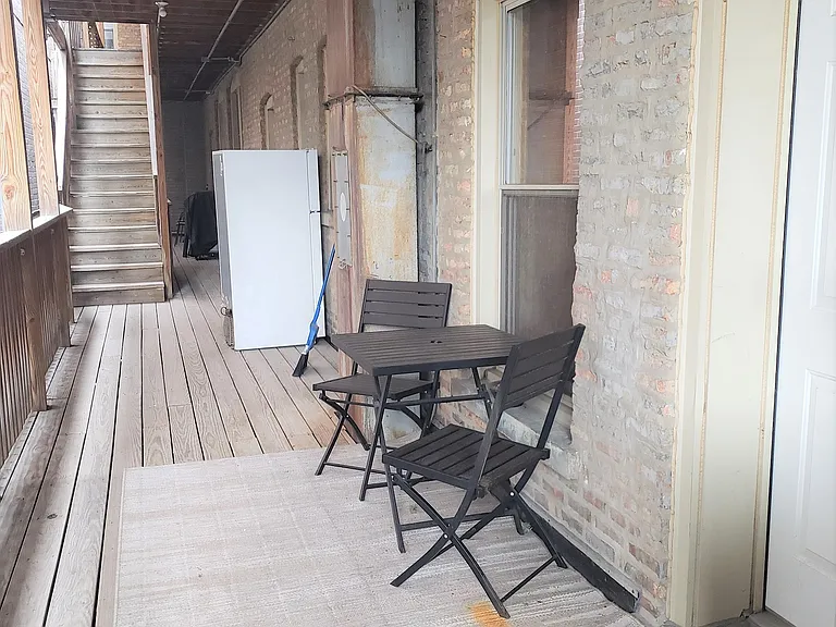 1761-1775 W Wilson Ave #1769-2E — Photo 7