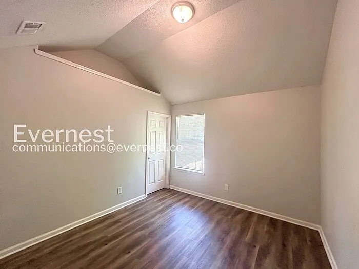 5544 Bluegrass Dr — Photo 16