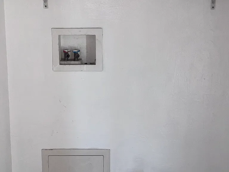 925 S Harlan Ave — Photo 13