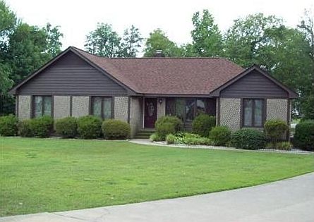 1st image of 106 New Castle Ct