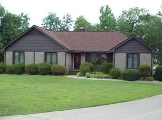 106 New Castle Ct, Roanoke Rapids, NC 27870