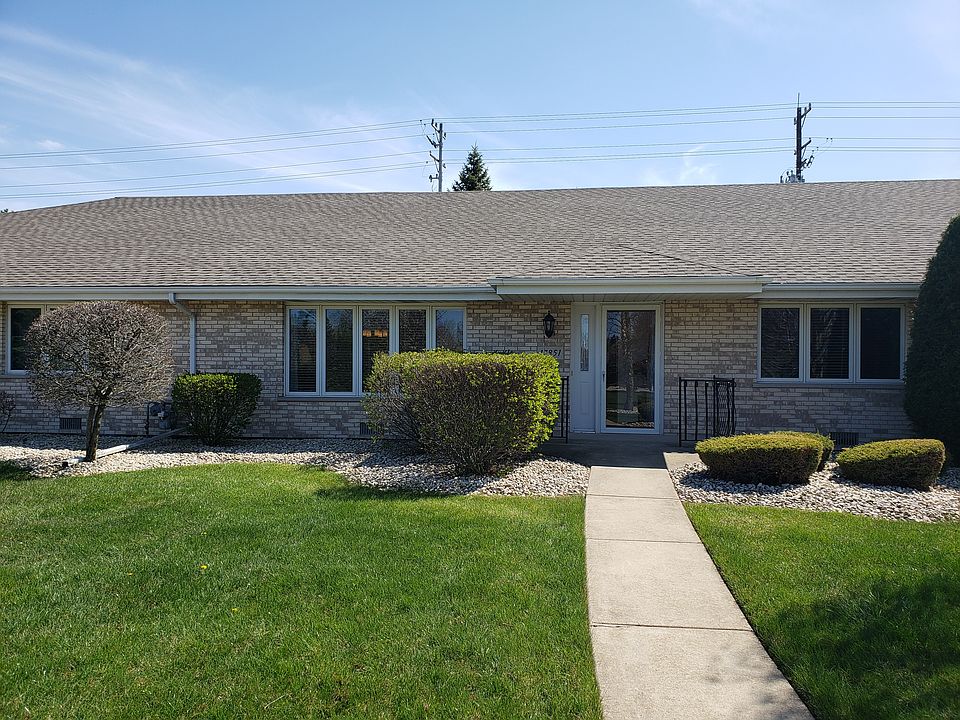 1st image of 17851 Columbus Ct