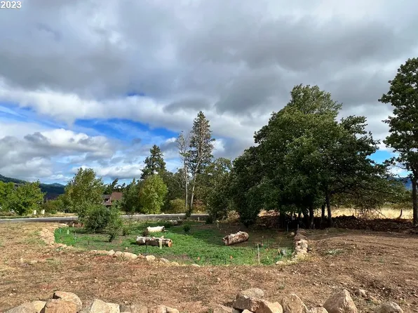 1105 Barone Ln, Hood River, OR 97031