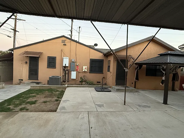 10257 Olive St — Photo 51