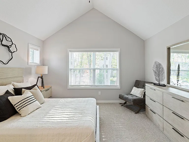 Beacon Ridge — Photo 10