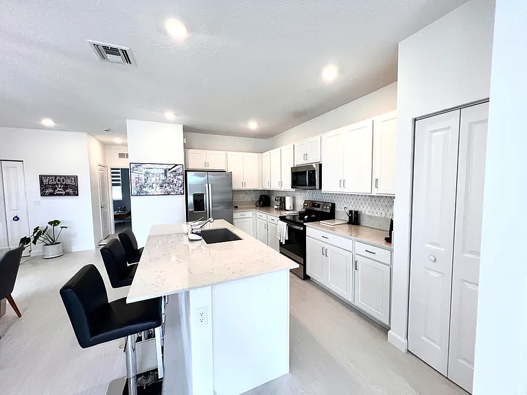 5409 Flannigan Way — Photo 15