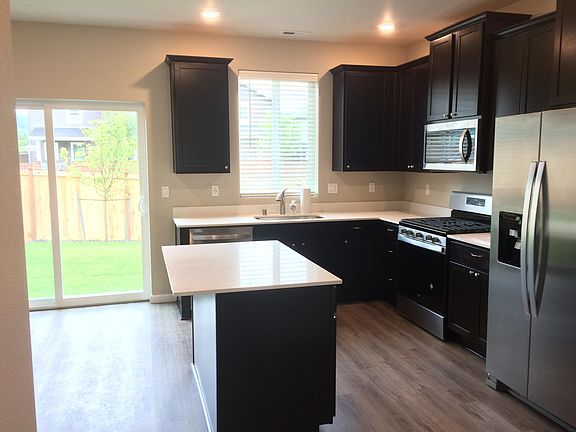 3rd image of 4789 Driftwood St