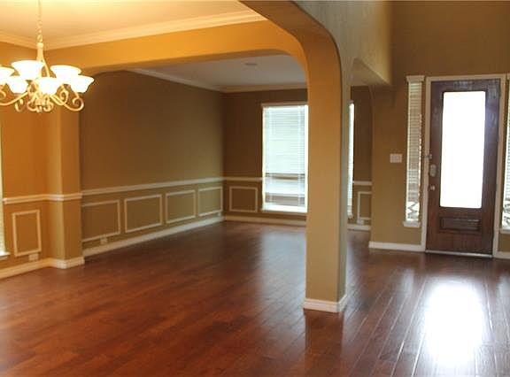 4th image of 5029 Breezewind Ln