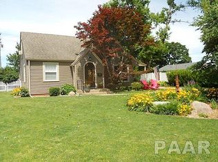 915 N Cutright St, Chillicothe, IL 61523
