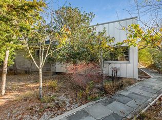 26 Ontario St, Ocean Beach, NY 11770