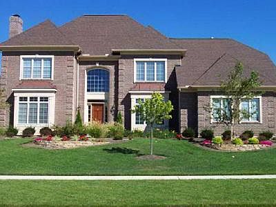 1st image of 4984 Village Green Dr