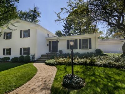 280 Cedar Ln, Glencoe, IL, 60022