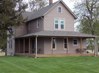 1107 W Corning Rd, Beecher, IL 60401