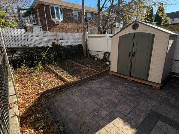 21-01 73rd Street image 11 of 13