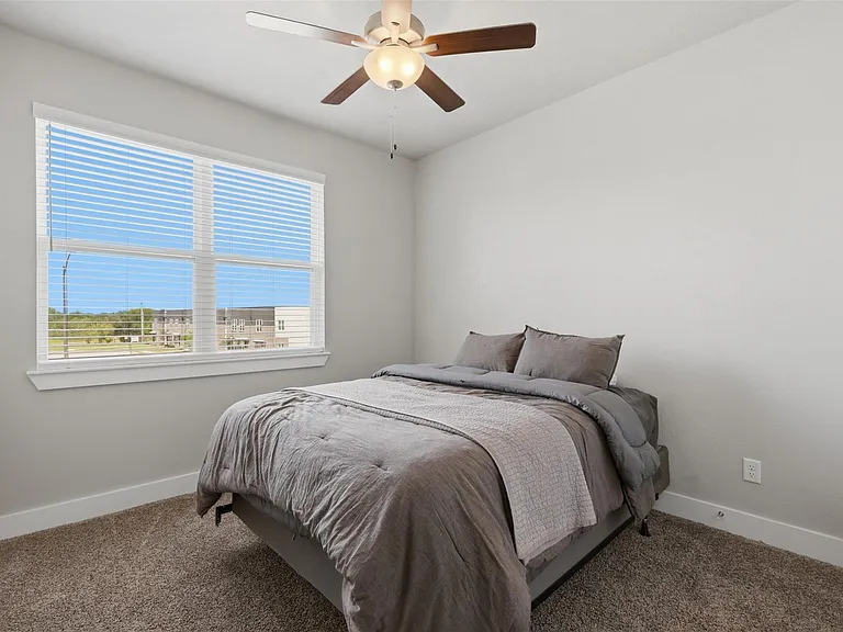 3934 Yukon Ln — Photo 7