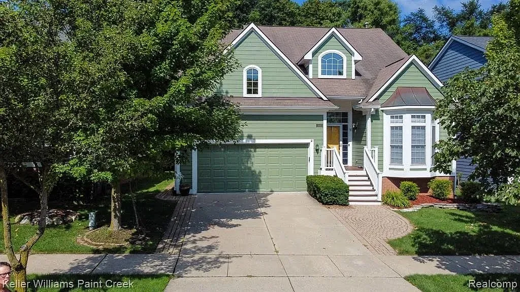 4 bed, 3107 sqft, $3,600 — Photo 1
