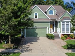 29425 Whistler Dr, Novi, MI 48377
