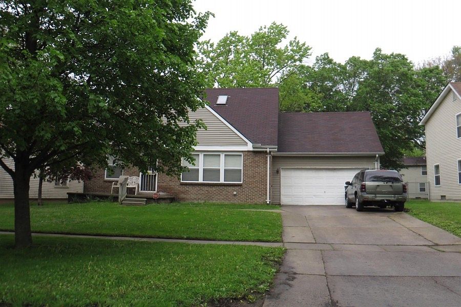 1st image of 14547 Auburn St