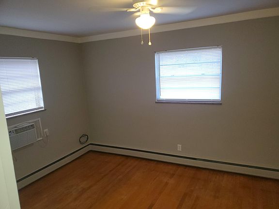 4th image of 4778 Clevesdale Dr APT 3