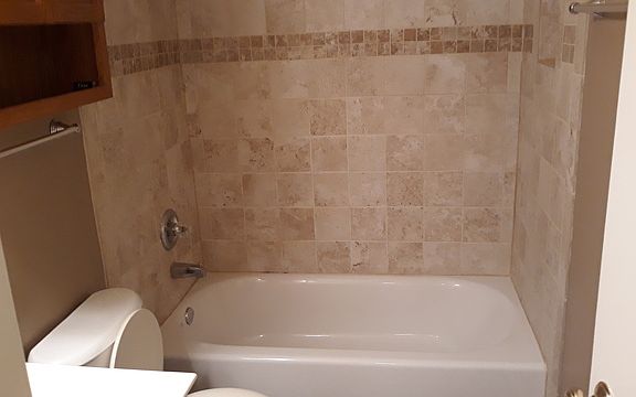 5th image of 211 E Pineview Dr