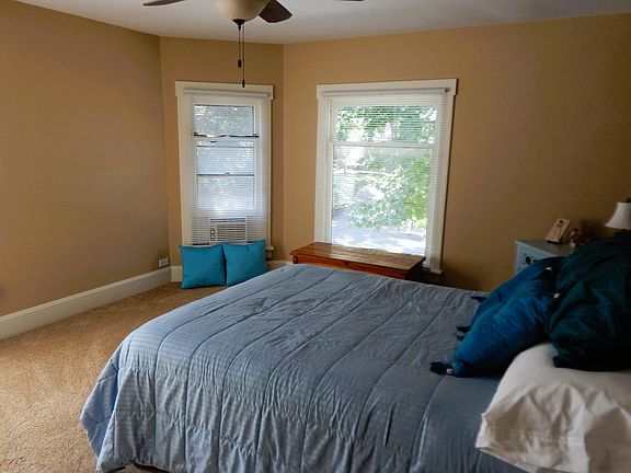 4th image of 1505 Mulberry Ave