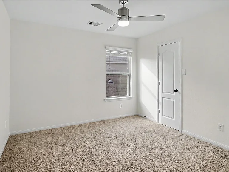 99 Sagamore Ridge Pl — Photo 47