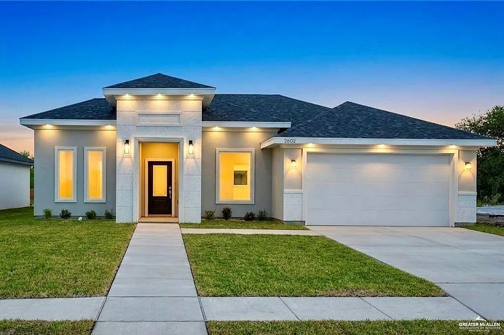 3 bed, 2.0 bath, 1603 sqft, $2,000 — Photo 1