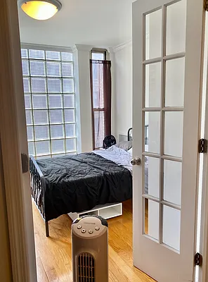 Rented by Compass | media 14