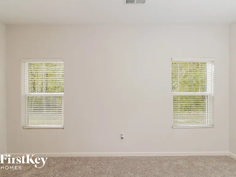 1612 Dodson St — Photo 10