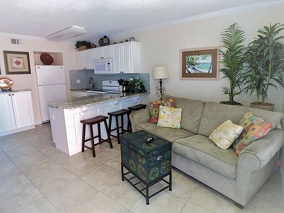 3rd image of 683 Nautilus Ct Unit 206