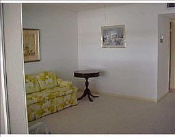 5th image of 630 Snug Harbor Dr APT 7