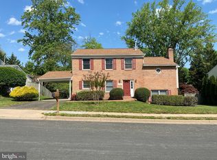 402 Tapawingo Rd SW, Vienna, VA 22180