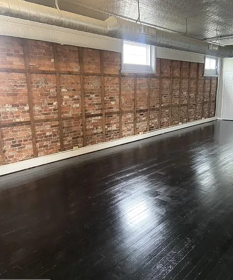 19 E Main St #4 — Photo 12