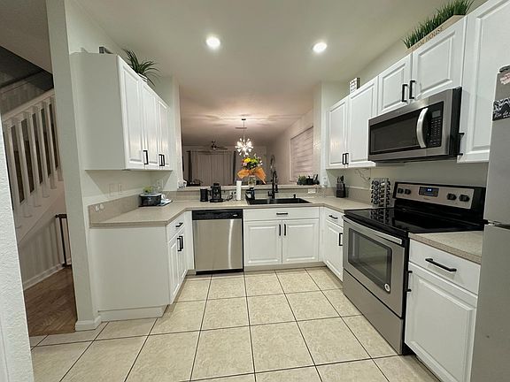 4th image of 793 NW 42nd Avenue #793