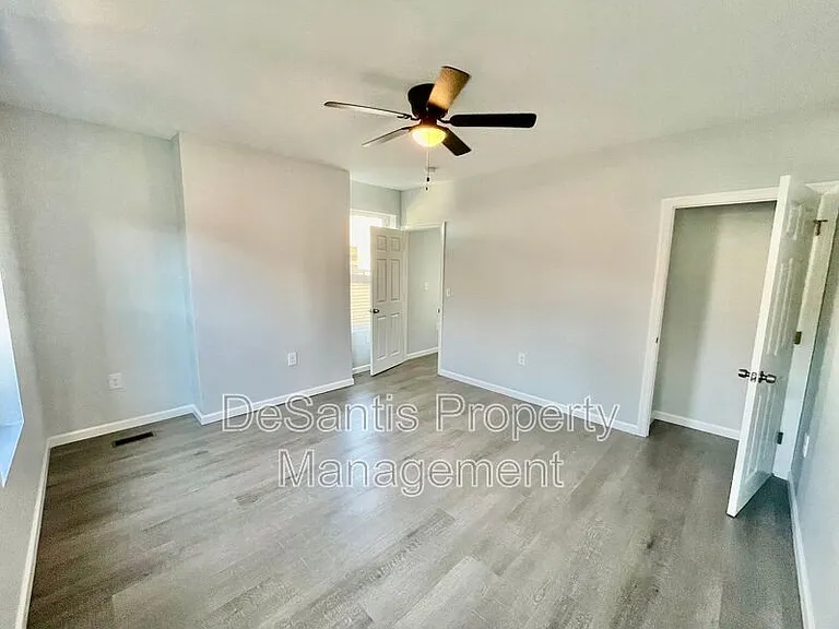 2 Edith Pl — Photo 13
