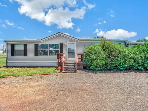 200 S Pueblo Ave, Mountain Park, OK 73559