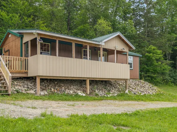 74 Huff Corner Road, Wellington, ME 04942