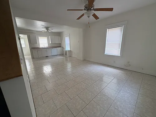 90 Wilson St Photo 1