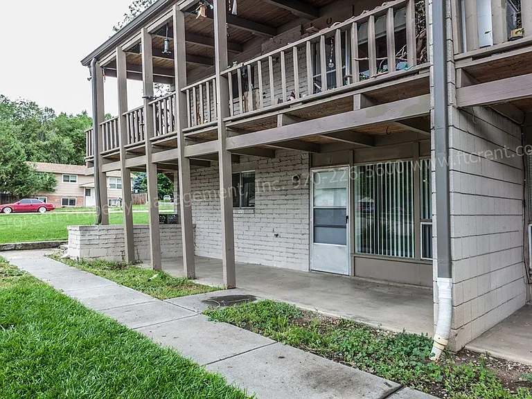701 Parker St — Photo 13