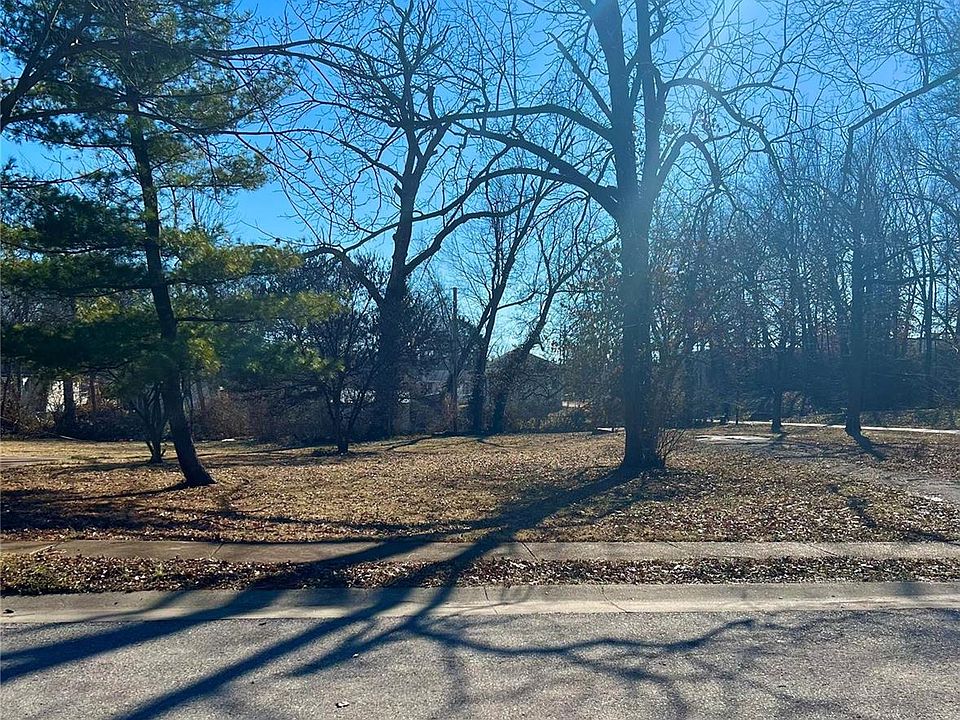 1st image of 8344 Buchanan Ave
